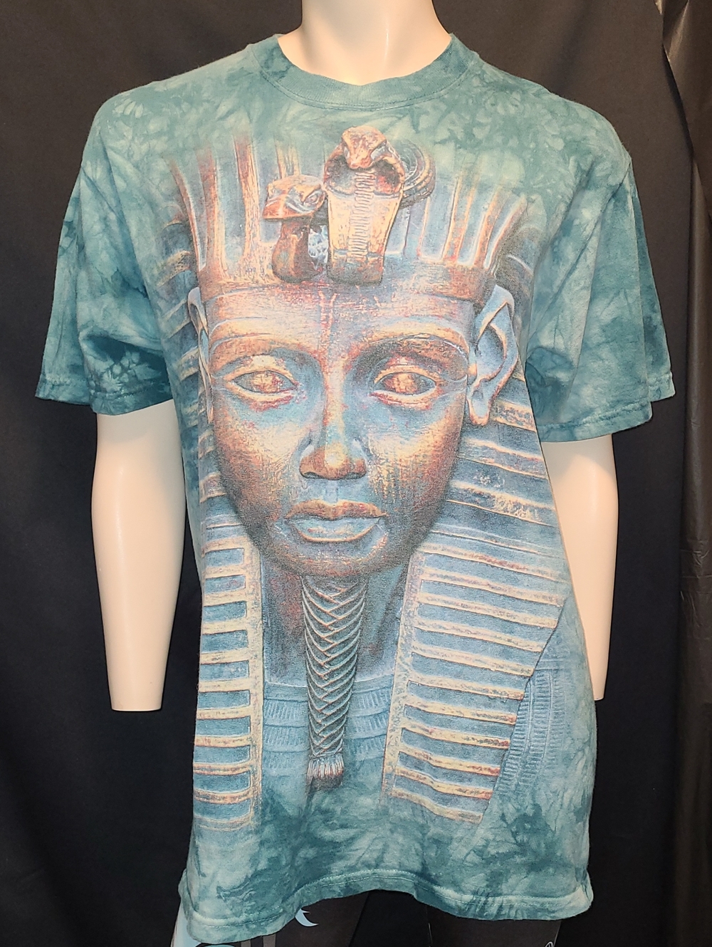 The MOUNTAINS Big Face Tut Classic Cotton T-Shirt 2014 Vibrant Colors